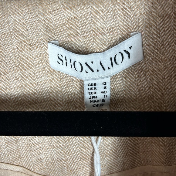 Shona Joy Oversized Linen Blazer in Sand - Picture 4 of 8